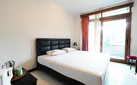 De'Qur Hotel Bandung